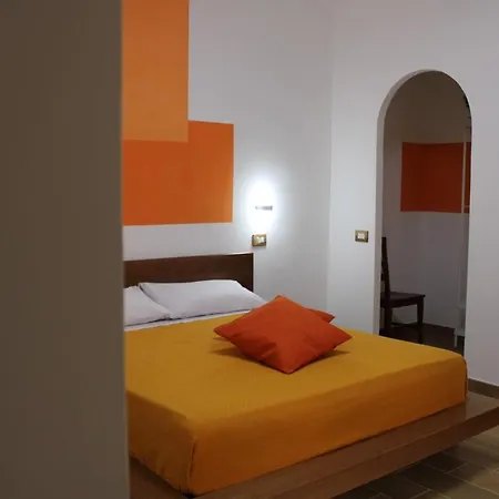 Zia Bianca Bed & Breakfast 3*